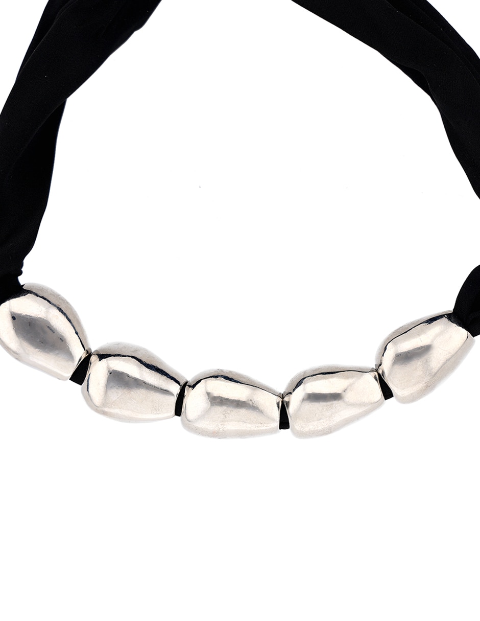 Collar