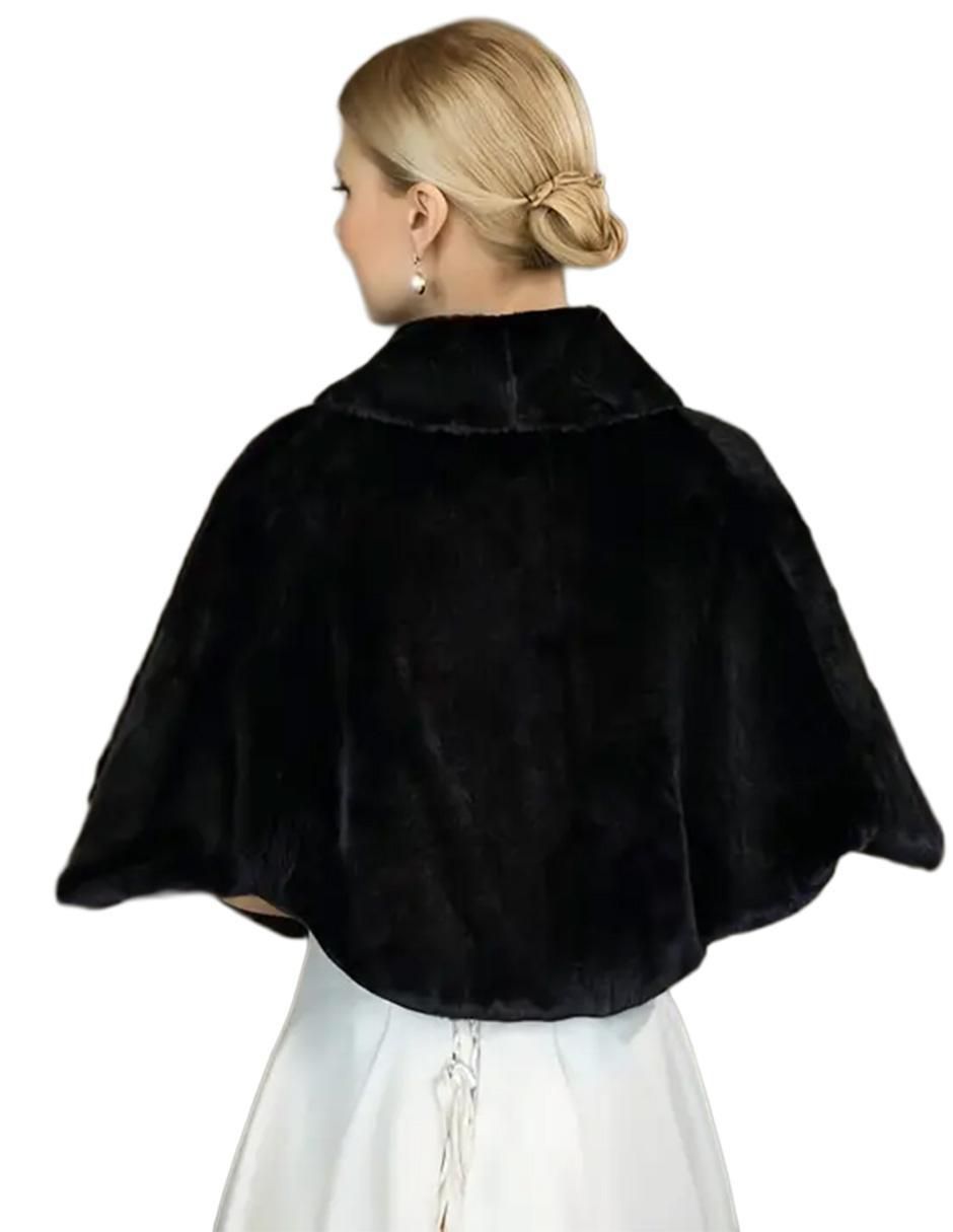 Capa para mujer 2
