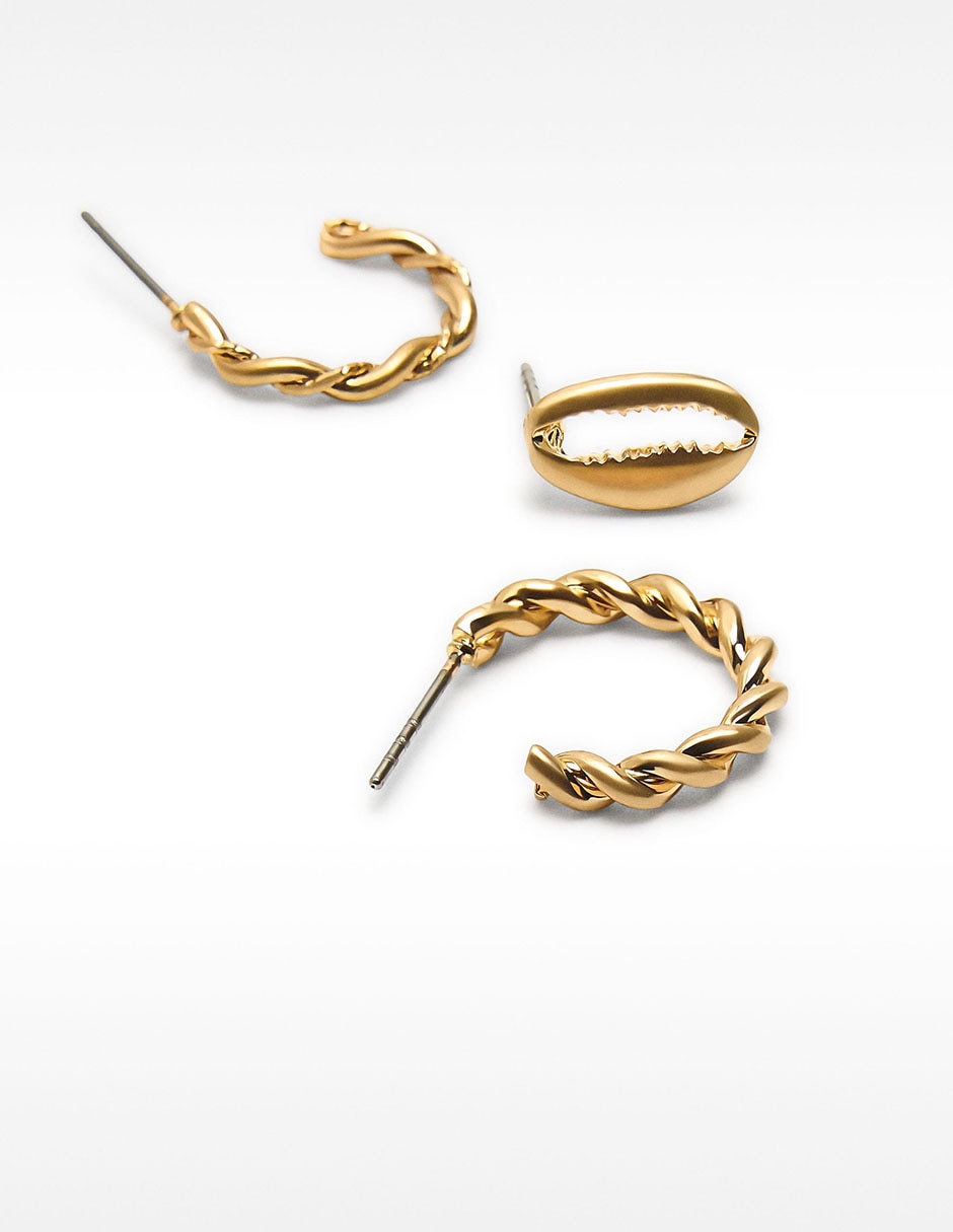 Set de aretes Golden Basics con acabado brillante 2