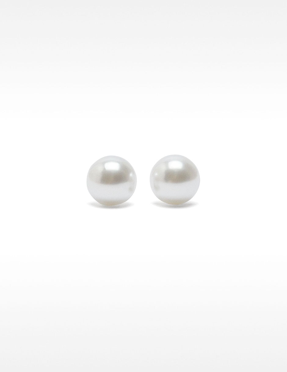 Aretes redondos con acabado brillante