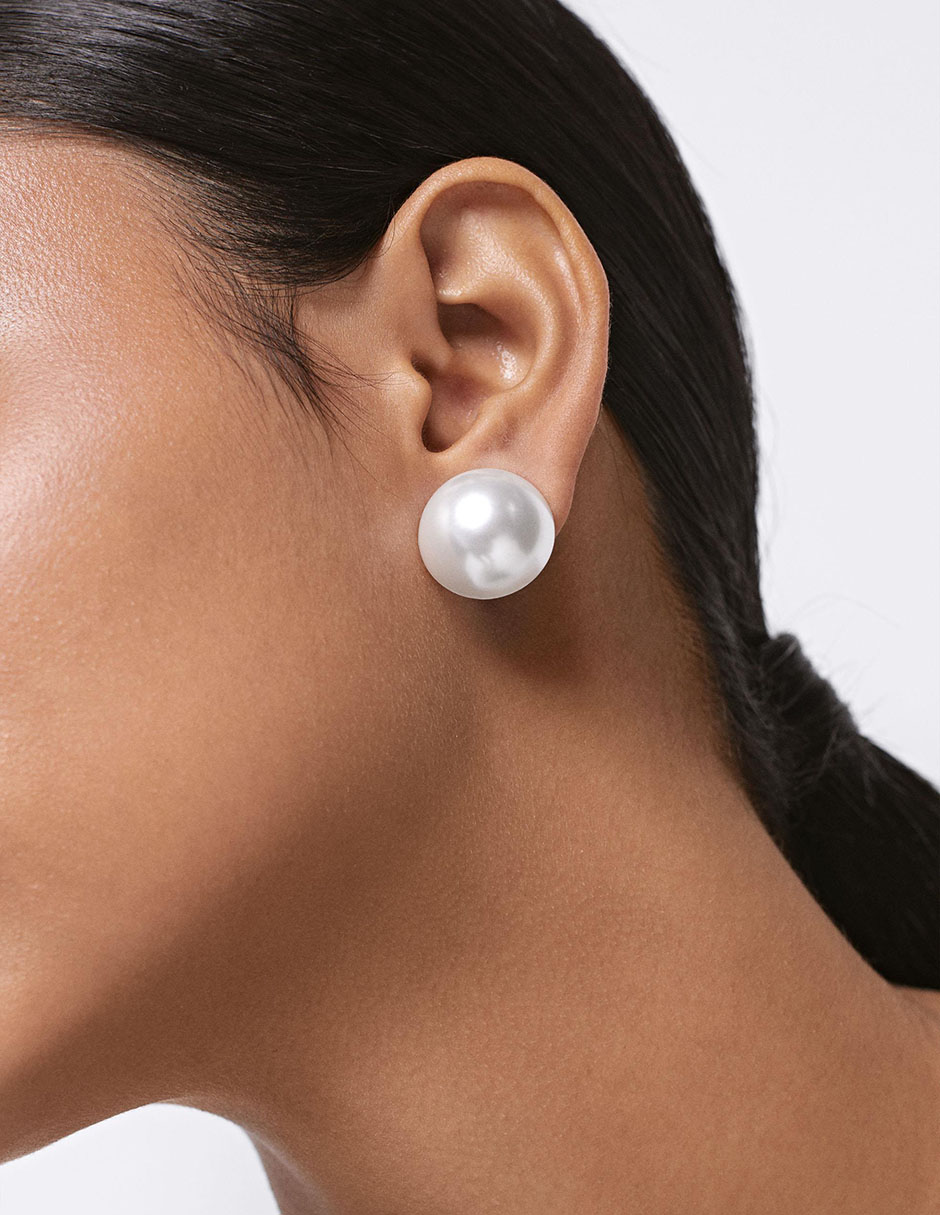 Aretes redondos con acabado brillante 2