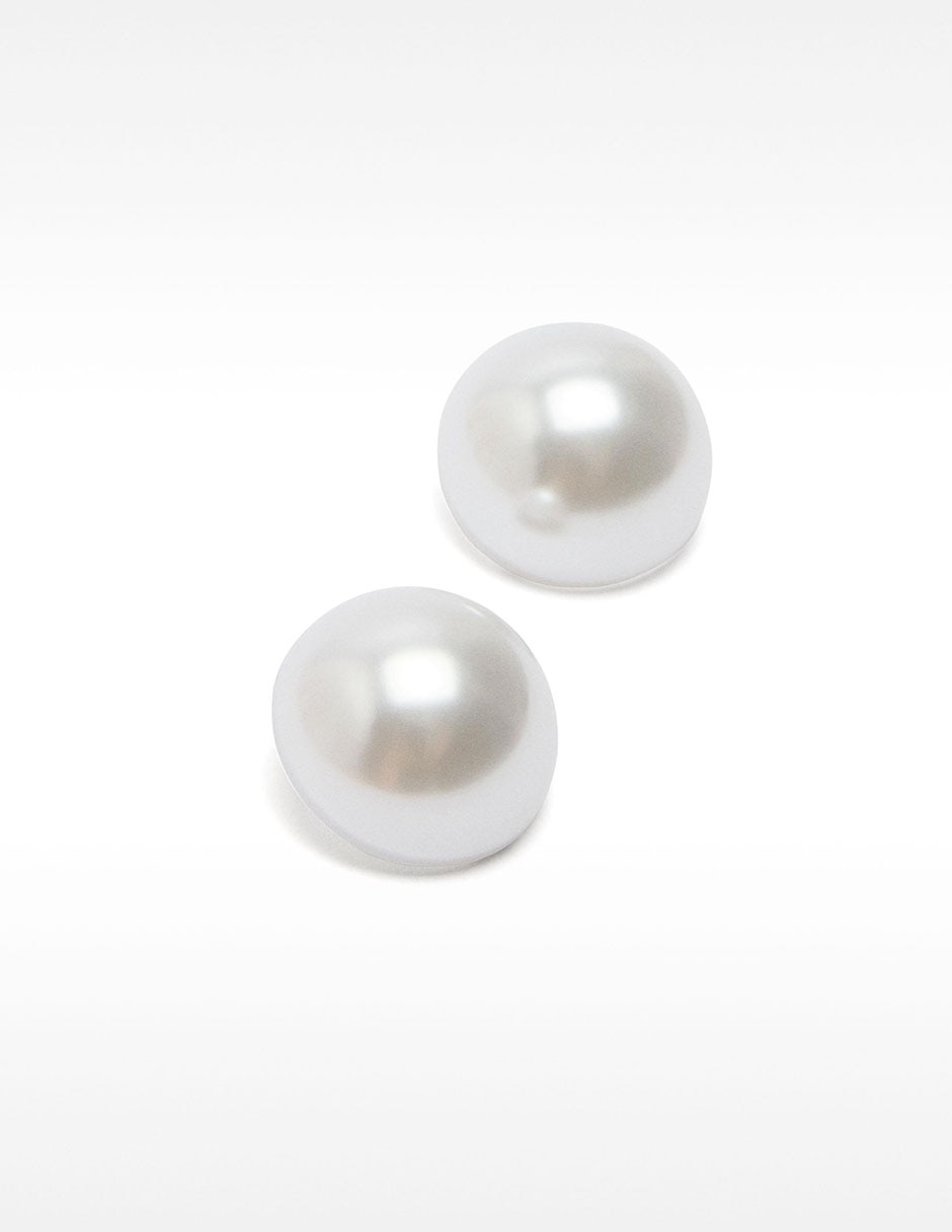 Aretes redondos con acabado brillante 3