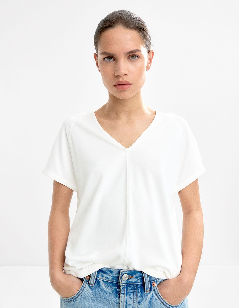Playera manga corta cuello V para mujer 2