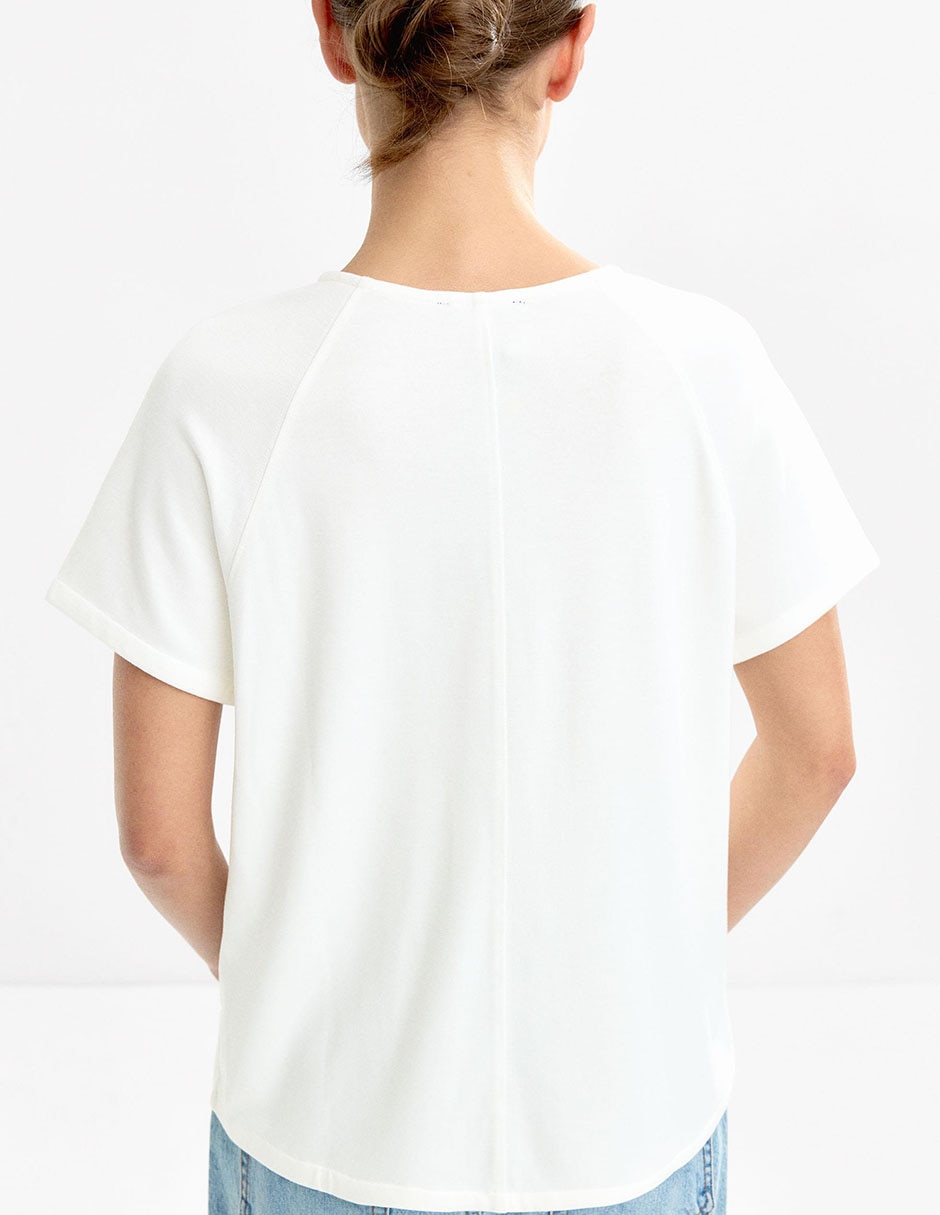 Playera manga corta cuello V para mujer 4