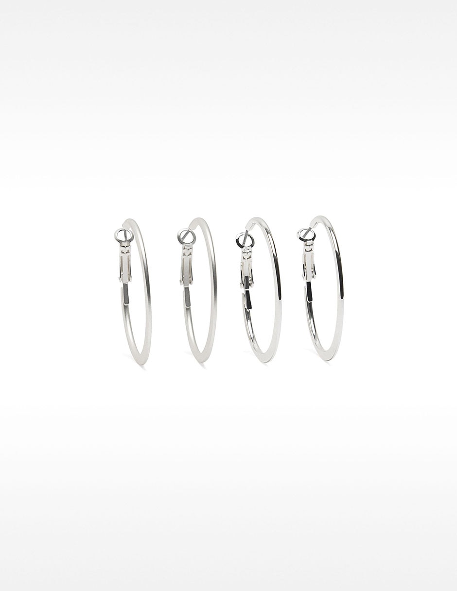 Set de aretes con acabado lustre