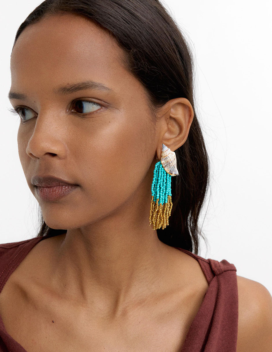 Aretes con acabado brillante