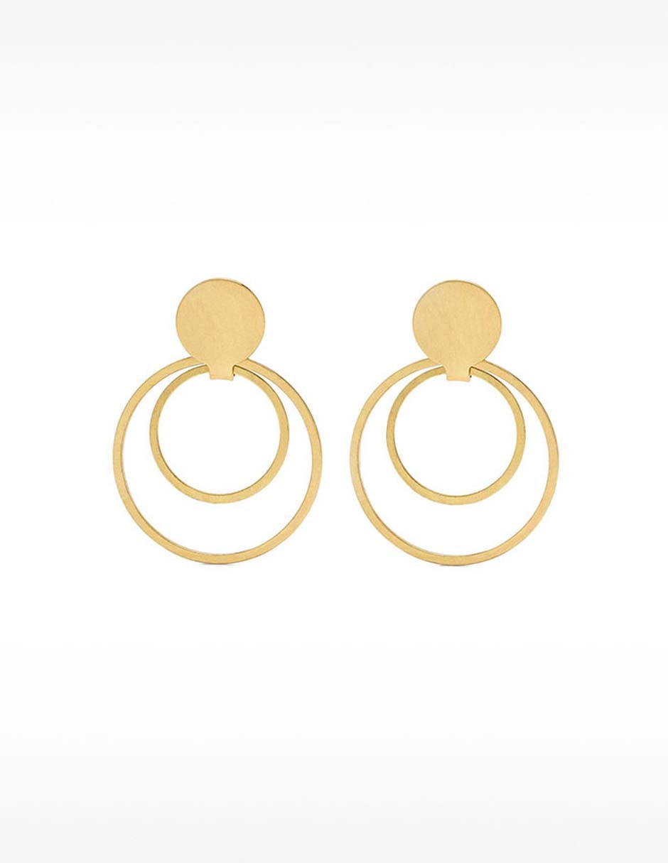 Aretes de aro redondos con acabado pulido