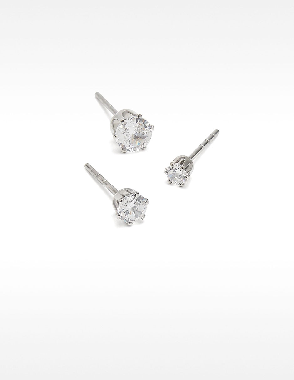 Set de aretes redondos con acabado brillante 2