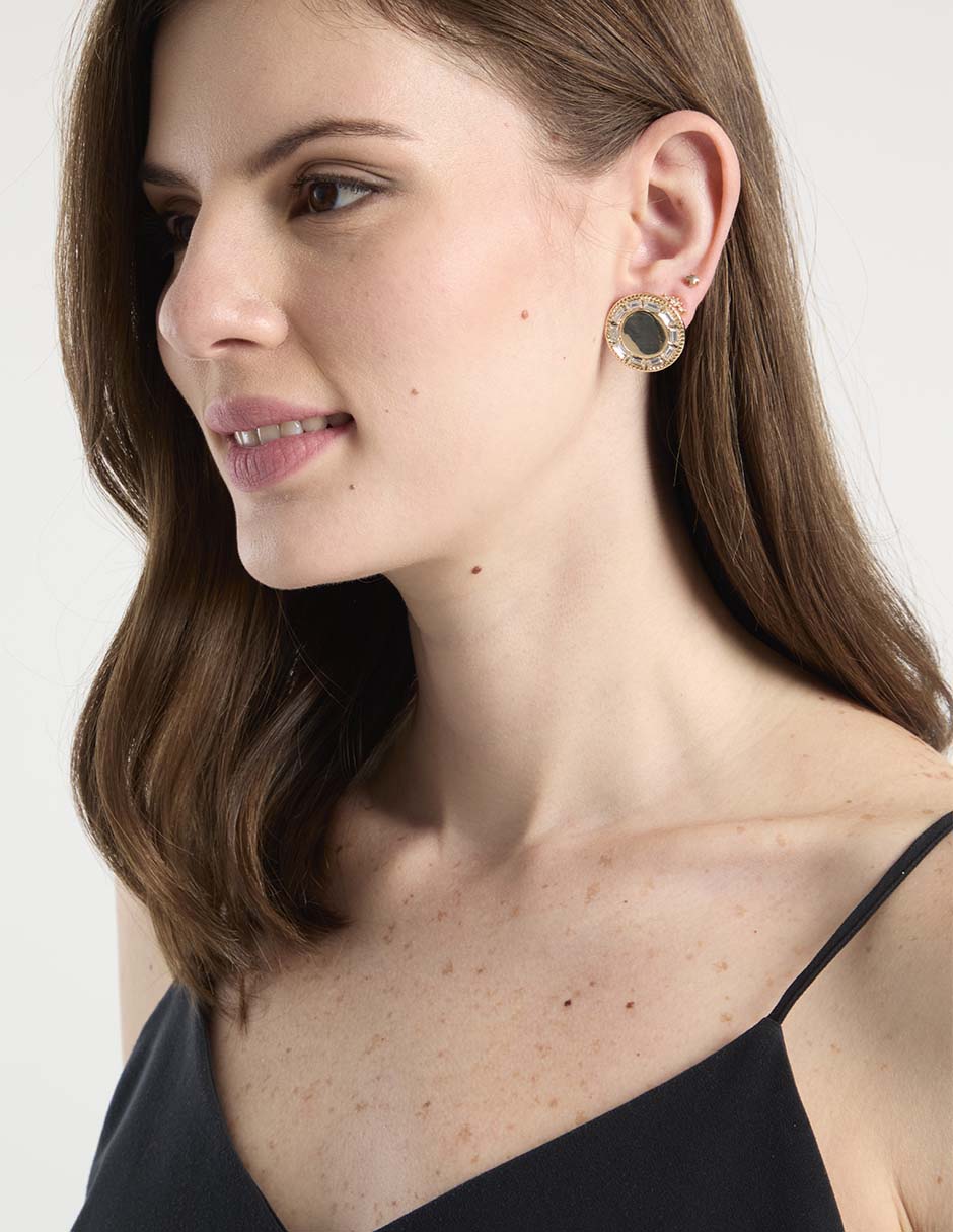 Aretes cortos circulares con acabado liso 4