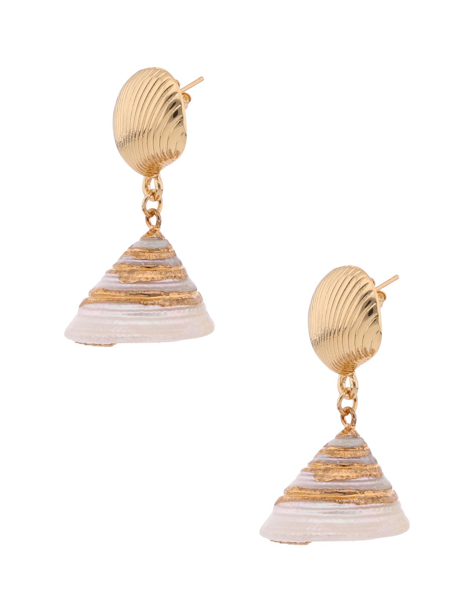 Aretes largos con acabado brillante 2