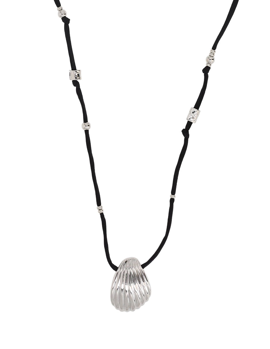 Collar de concha