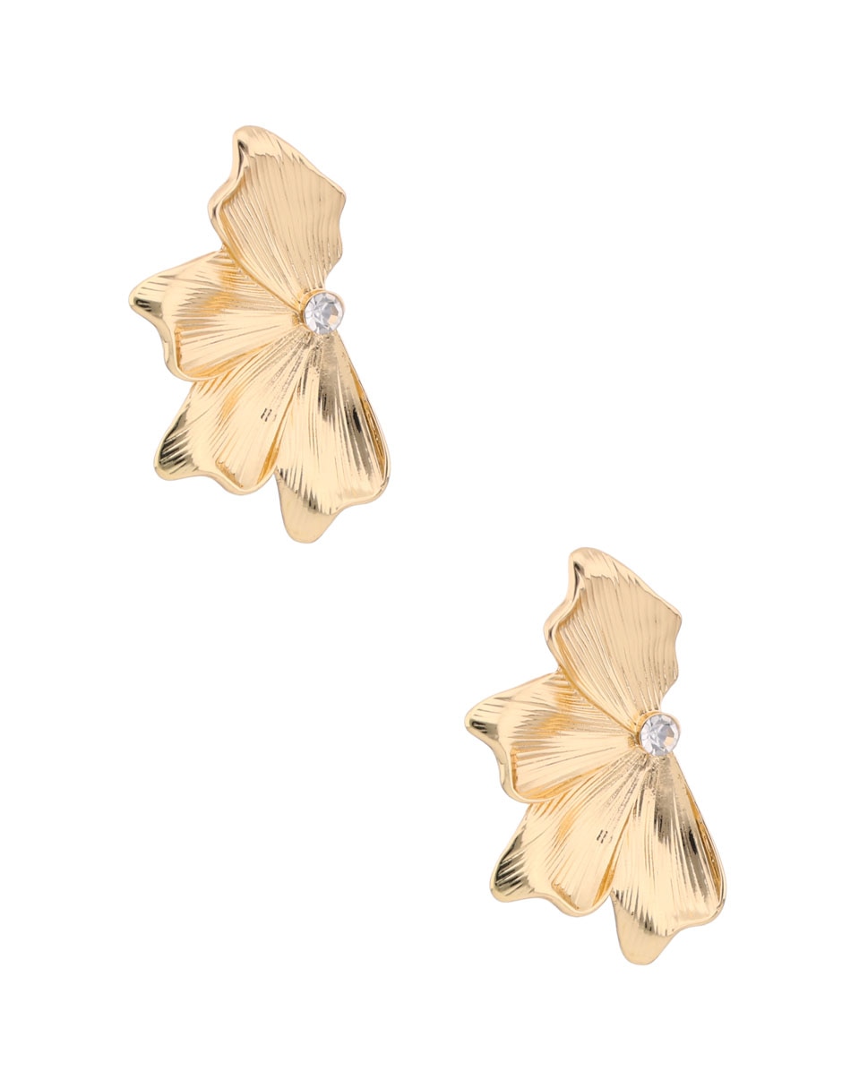 Aretes largos de flor con acabado brillante