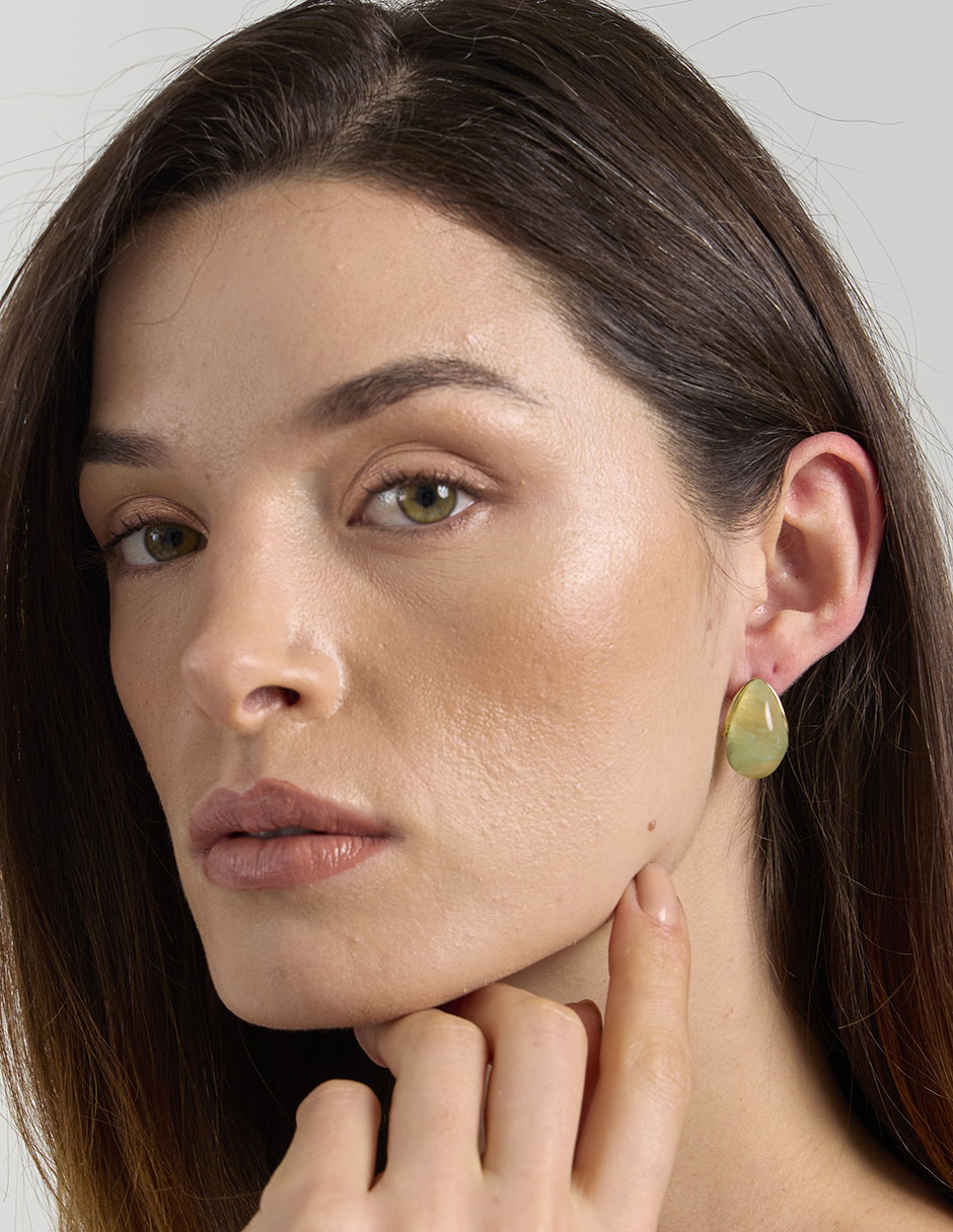 Set de aretes con acabado brillante 4