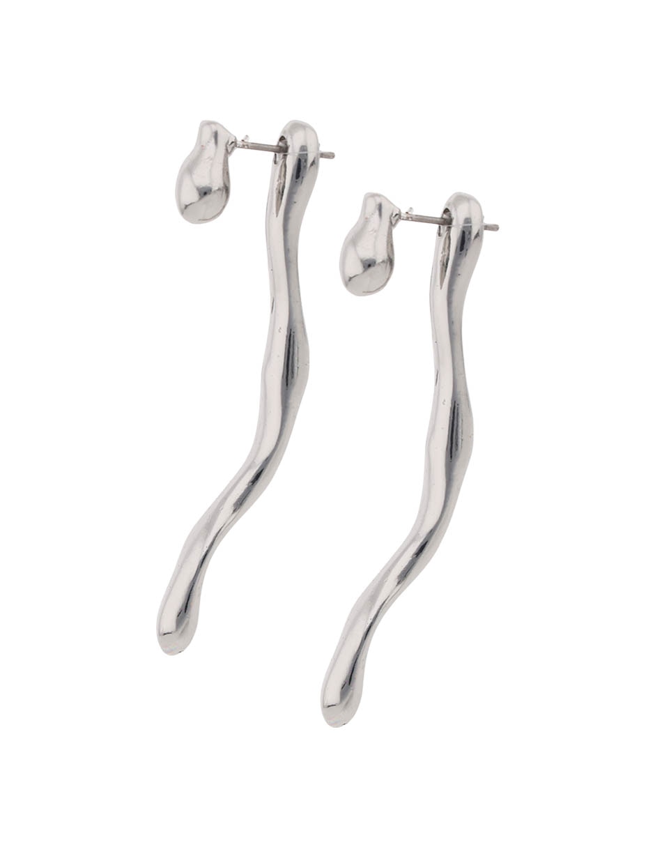 Aretes largos con acabado brillante 3