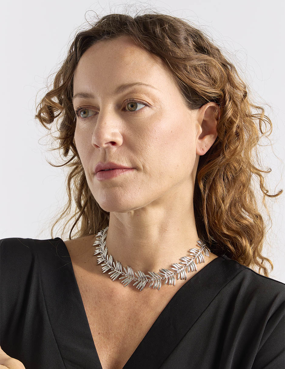 Collar 3