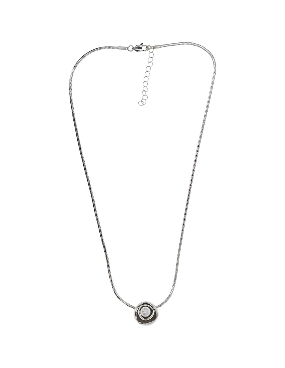 Collar con dije de flor 2