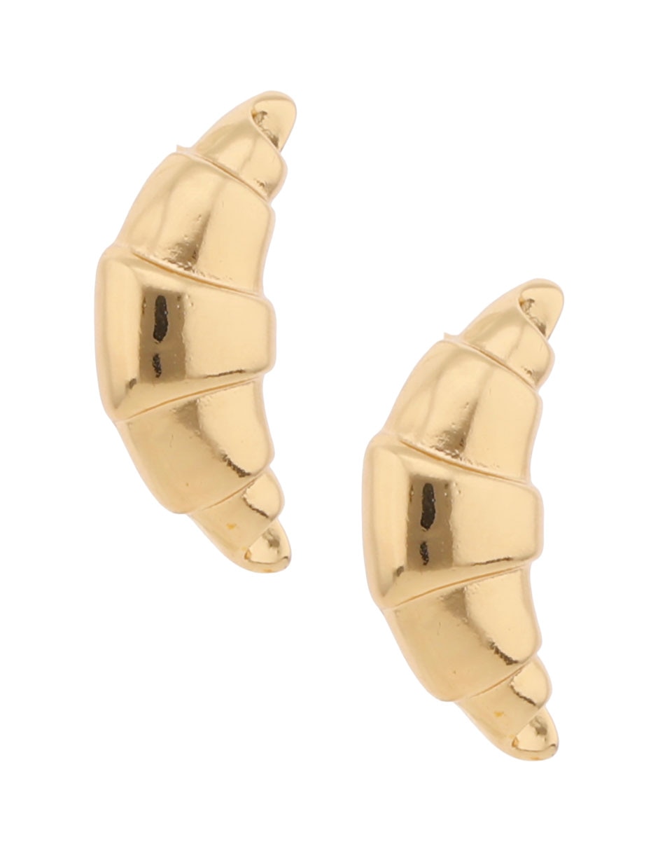 Aretes largos con acabado texturizado