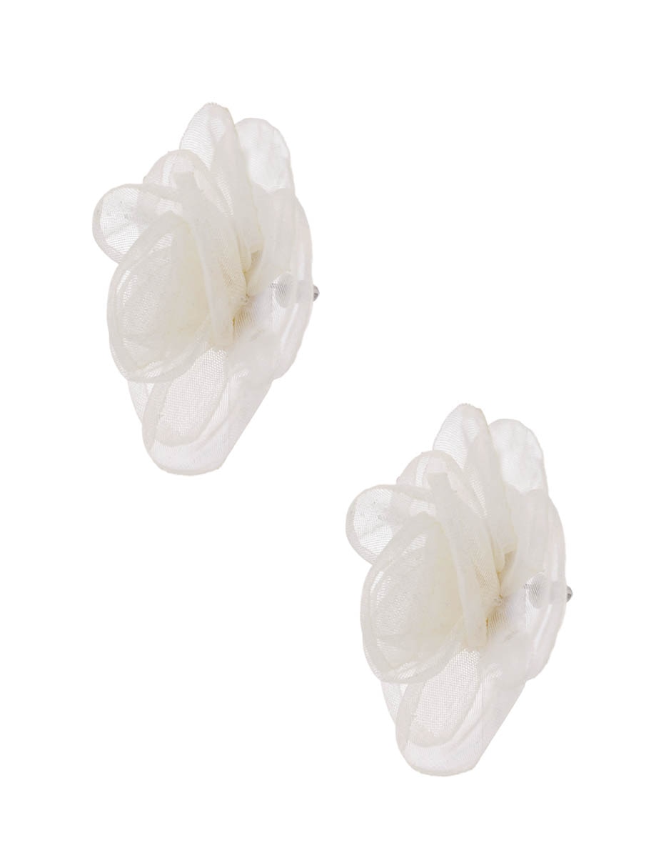Huggies de flor con acabado liso 2