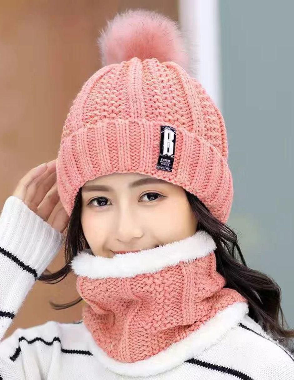 Set bufanda - gorro con pompón de mujer 2