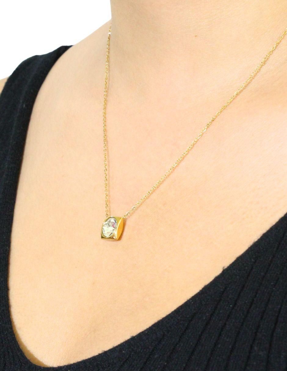 Collar cuadrado 3