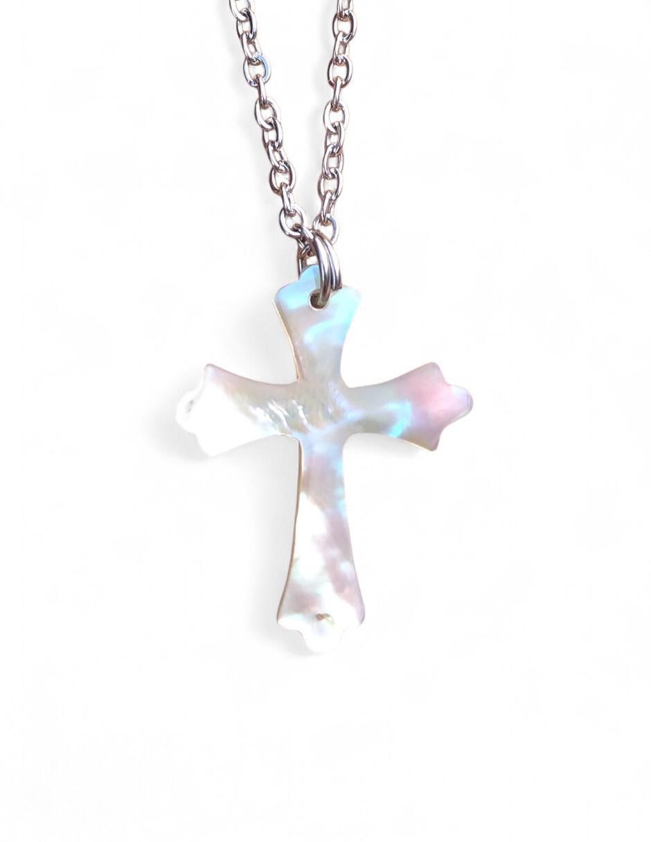 Collar cristo "de (si aplica)" cruz mirlo blanco sin familia o colección "de" acero inoxidable sin kilataje