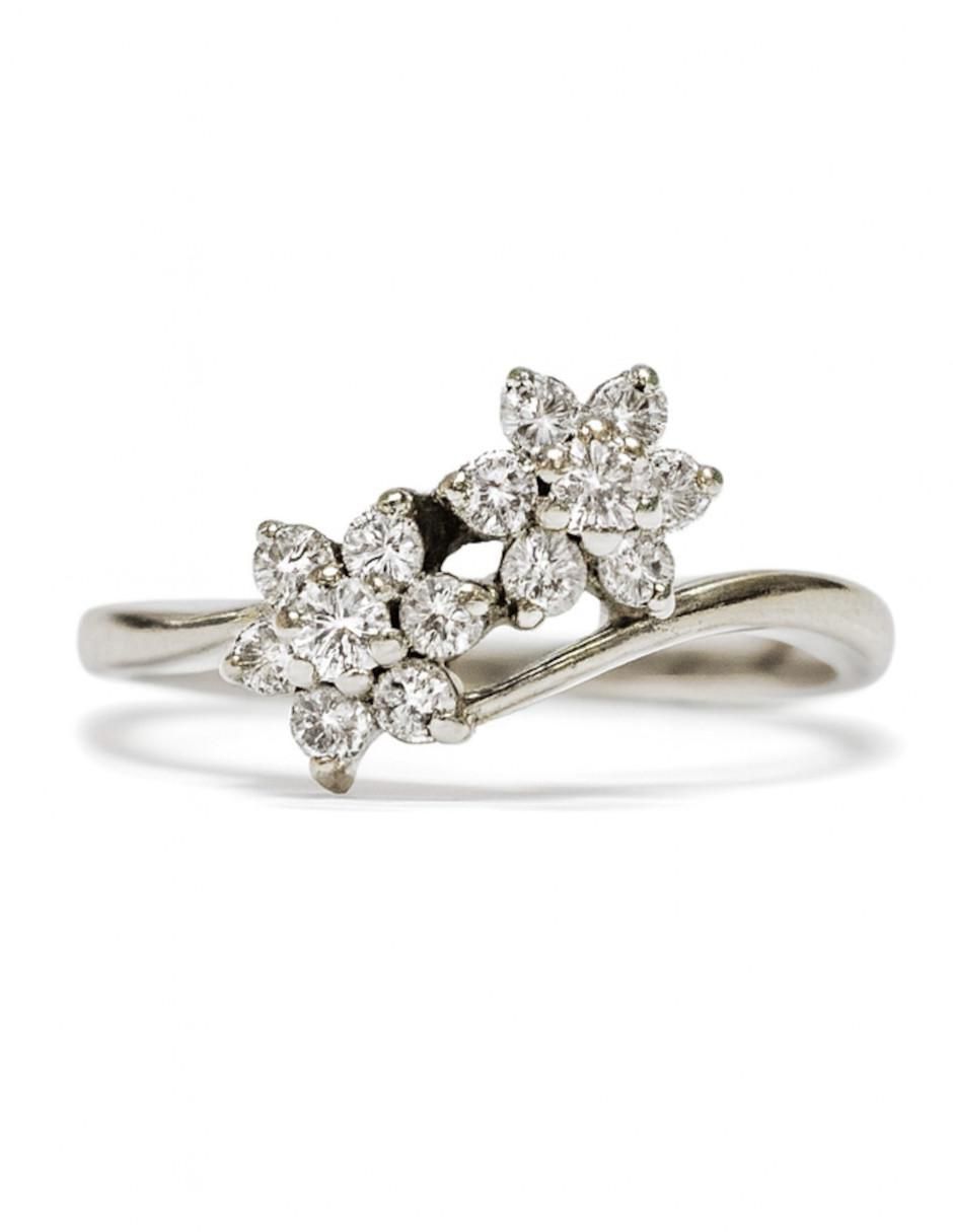 Anillo 14 k de oro blanco diamante pulido Anillo 14 k de oro blanco diamante pulido