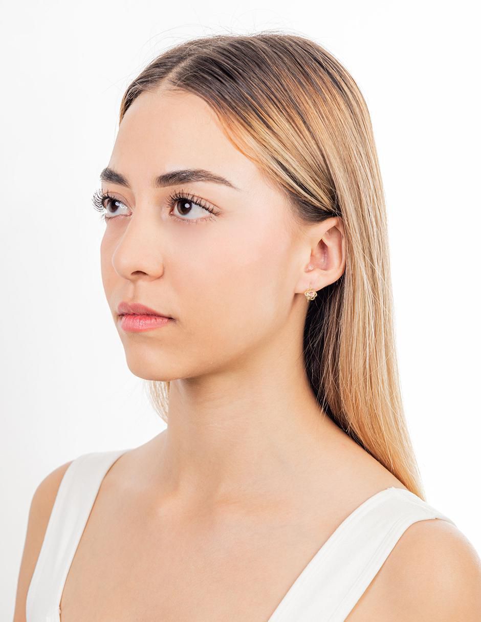 Aretes largos de flor de oro 10 k con acabado brillante zirconia 3