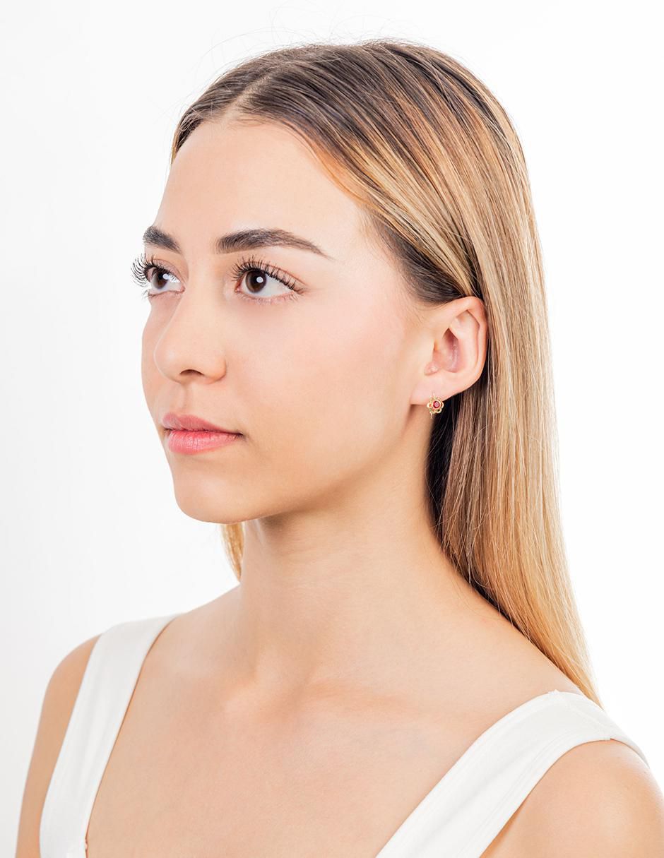 Aretes largos de flor de oro 10 k con acabado brillante zirconia 3