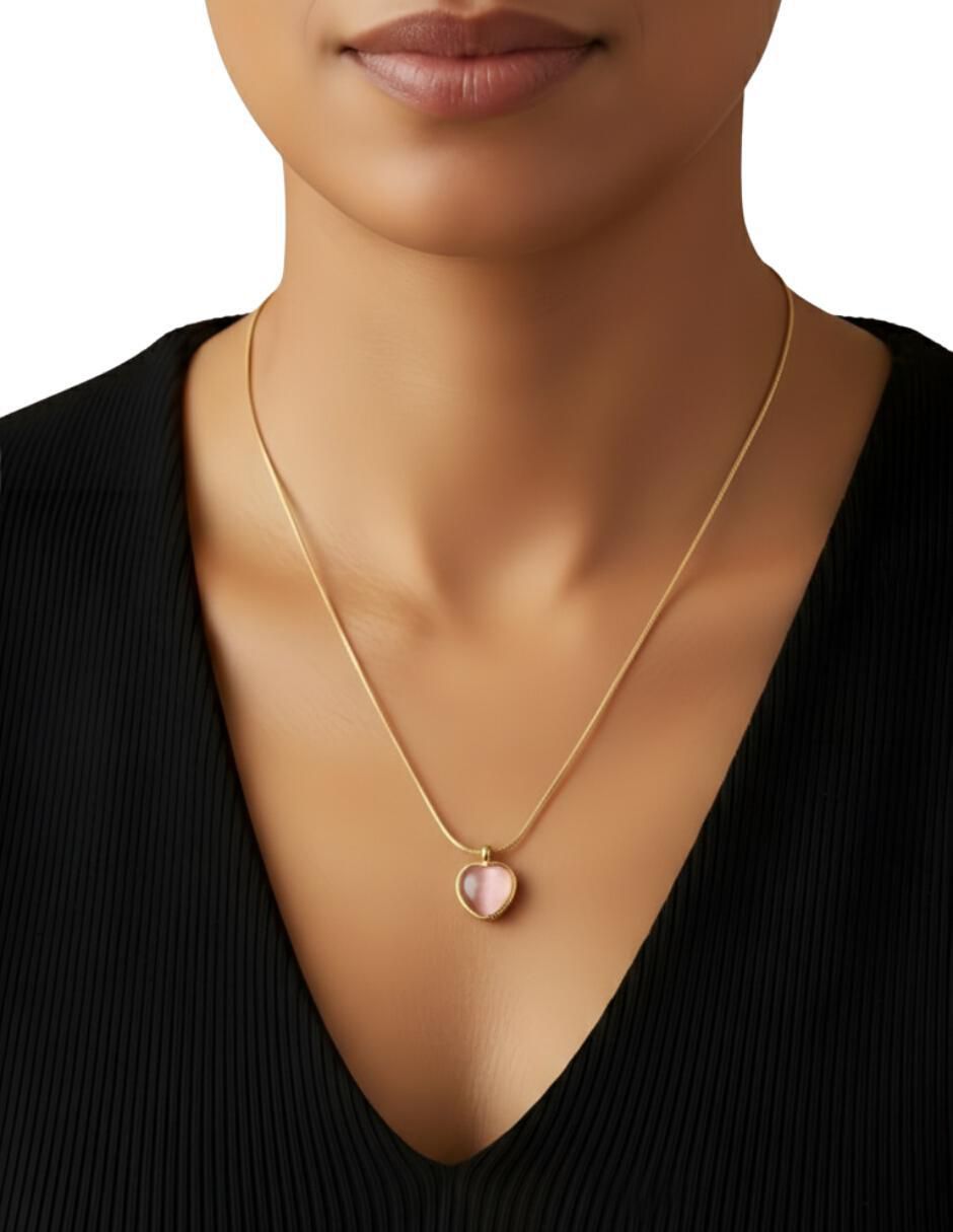 Collar con dije de corazón 4