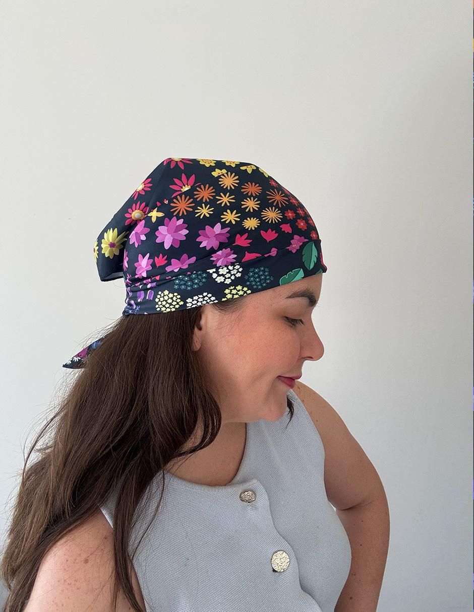 Mascada con estampado floral para mujer 3