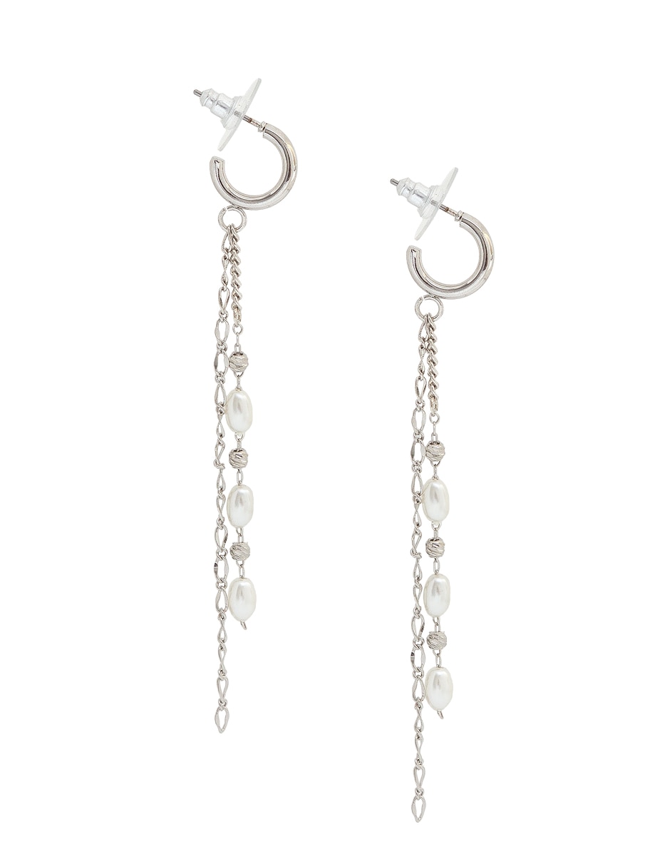 Aretes largos ovalados con acabado lustre perla