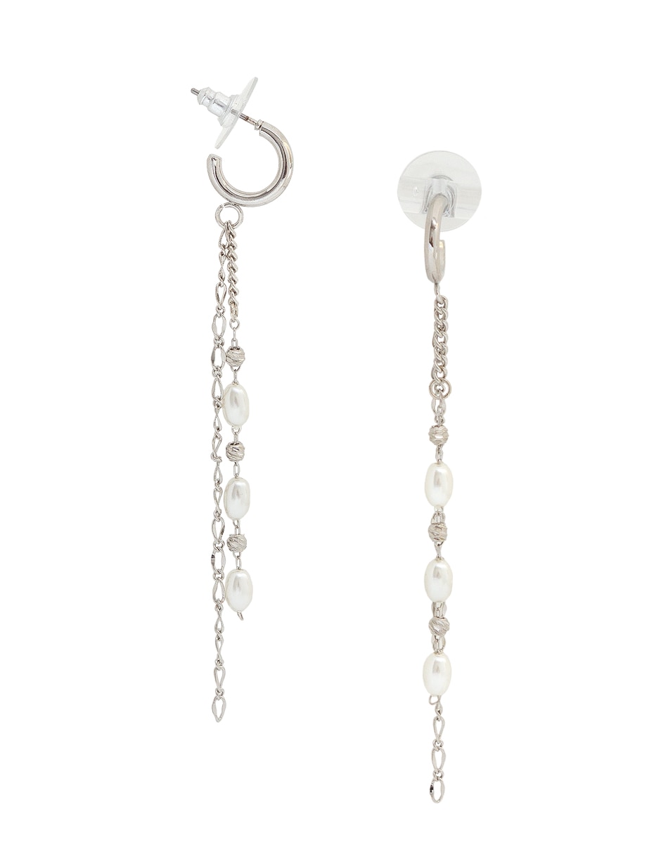 Aretes largos ovalados con acabado lustre perla 4