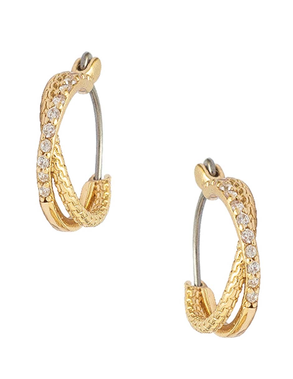 Aretes cortos circular con acabado brillante 3