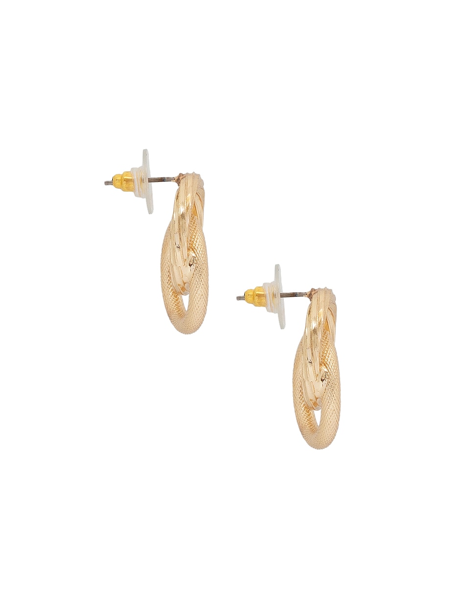 Aretes cortos circulares de metal con acabado brillante 3