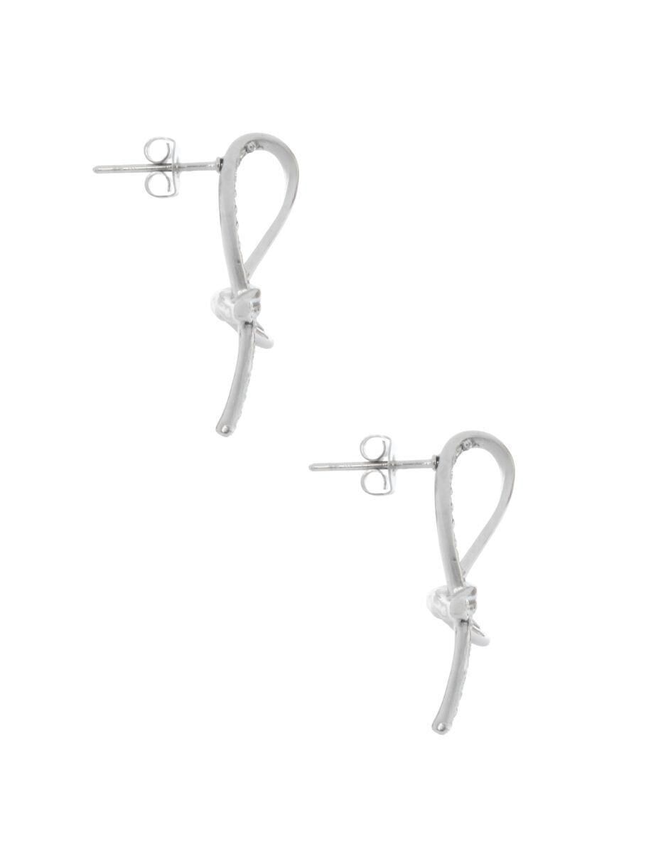 Aretes de moño con acabado brillante 3
