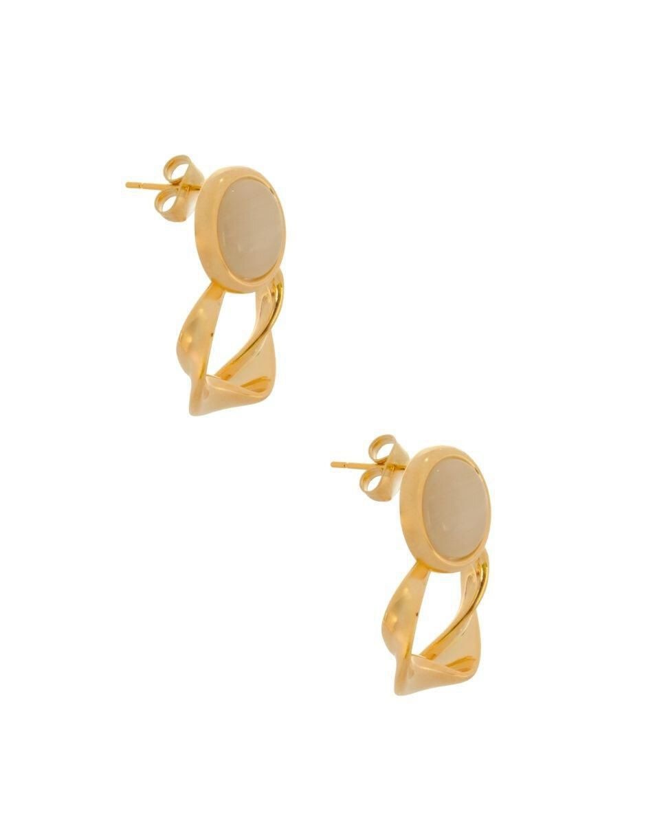 Aretes redondos con acabado chapa de oro 2