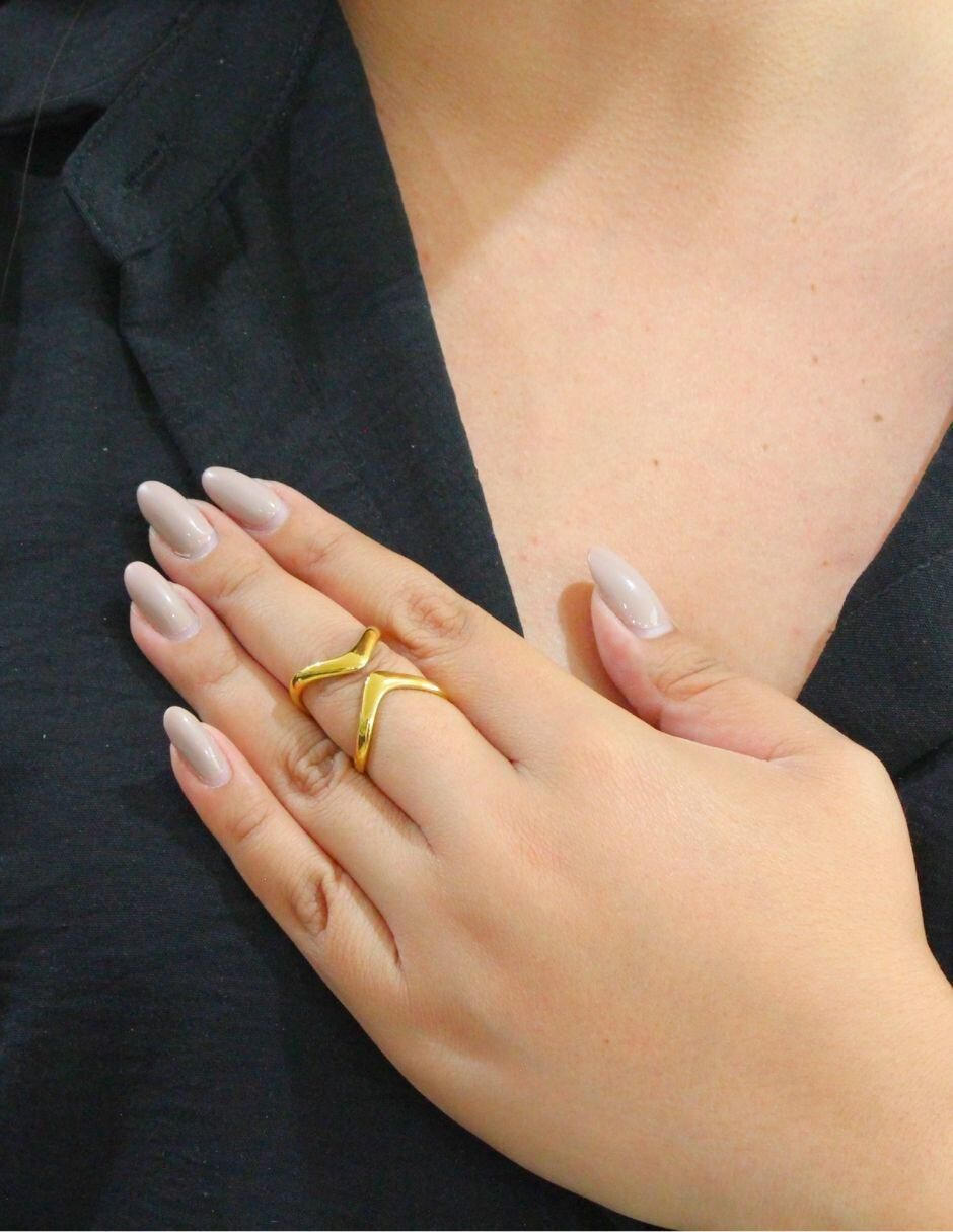 Anillo de mariposa brillante 4