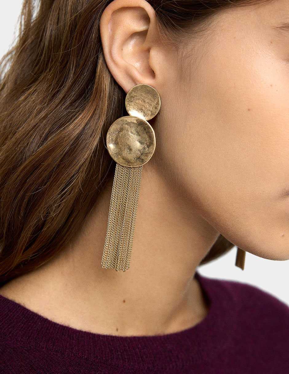 Aretes cortos con acabado pulido 2