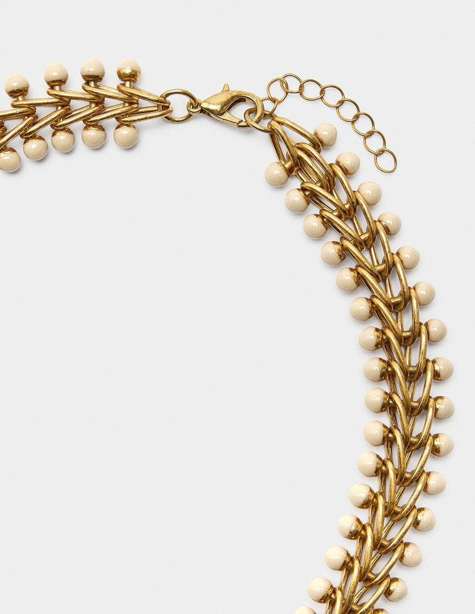 Collar 4