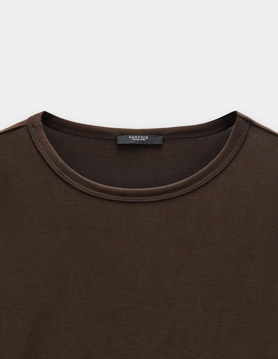 Playera manga larga cuello redondo para mujer 6
