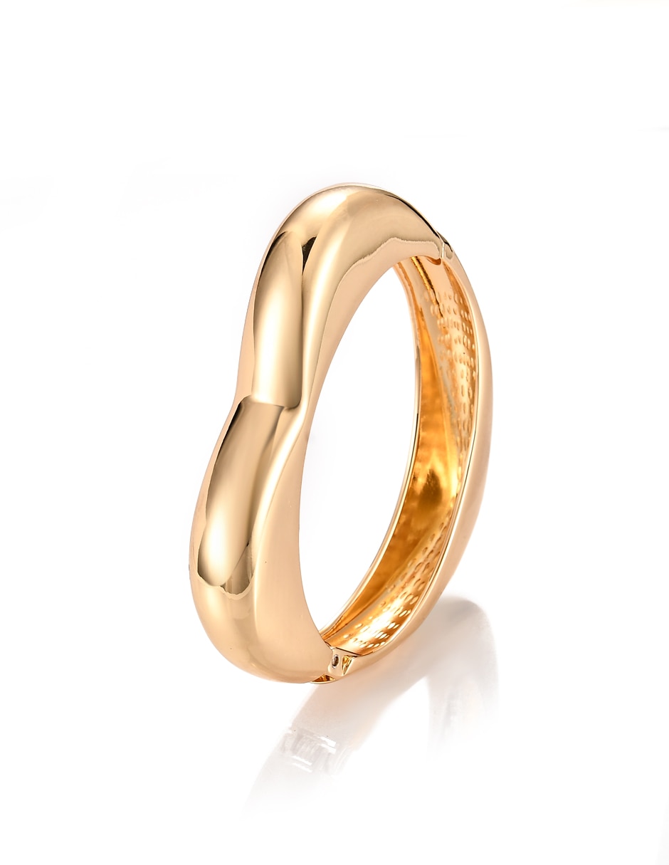 Brazalete con acabado brillante 3