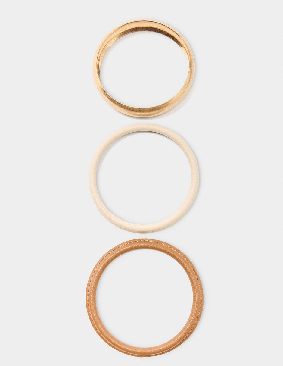 Set de pulseras acabado mate 4