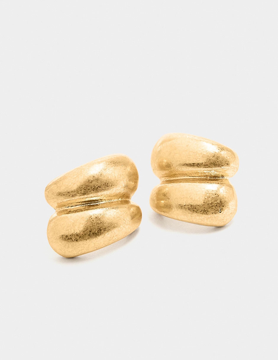 Aretes Golden Basics con acabado liso perla 2