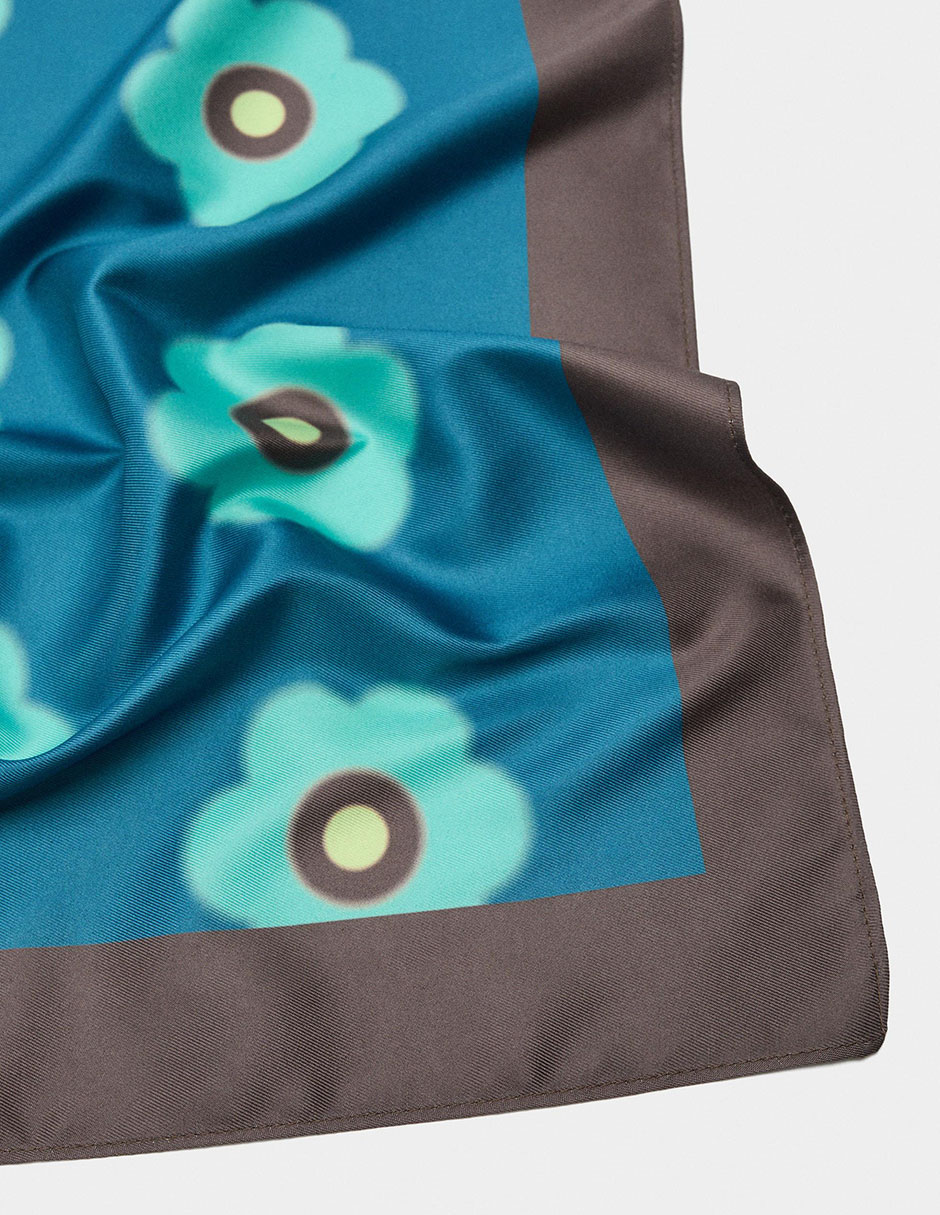 Mascada con estampado floral para mujer 3