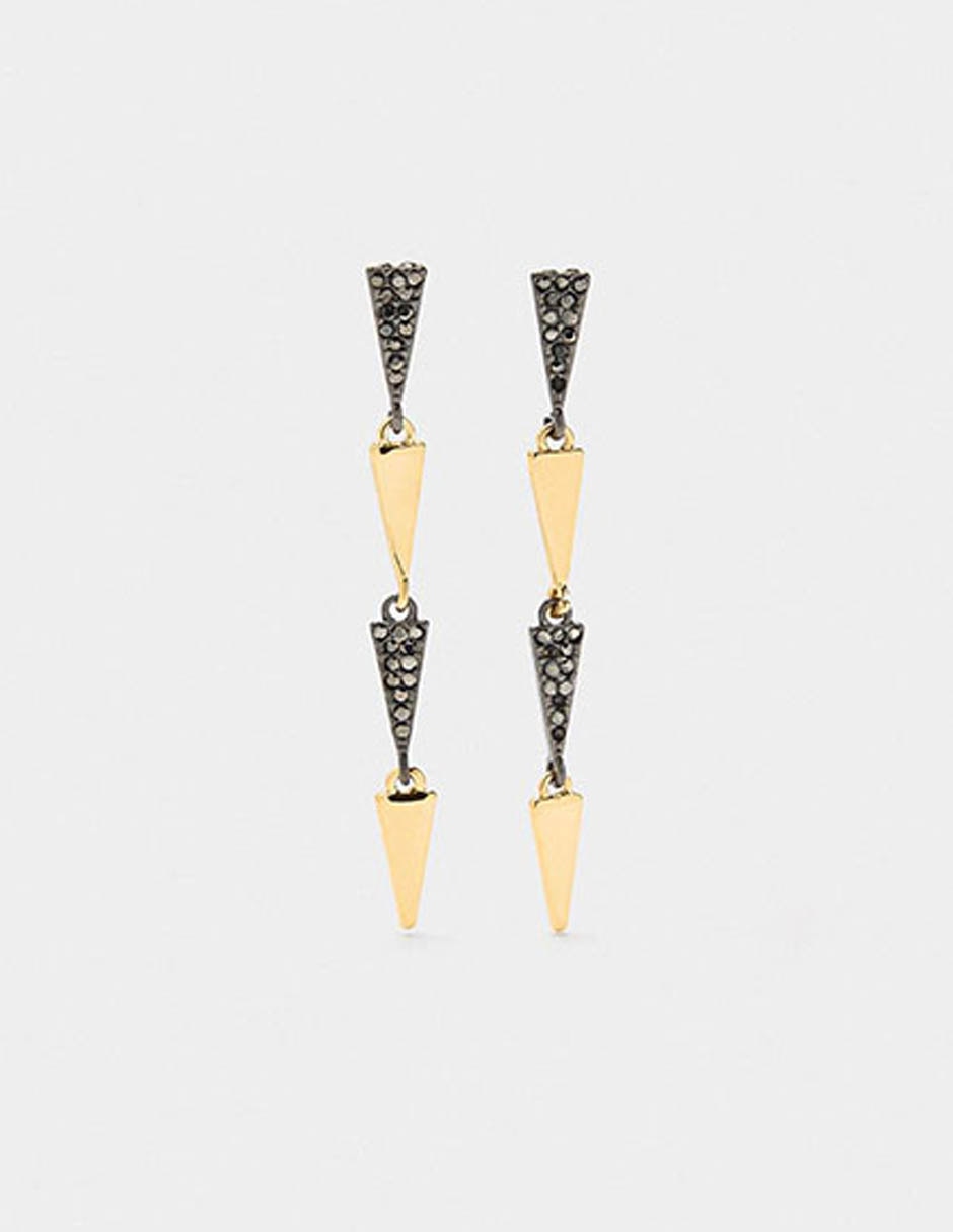 Aretes Golden Delicates con acabado liso