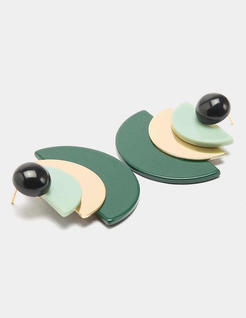 Aretes largos con acabado liso 2
