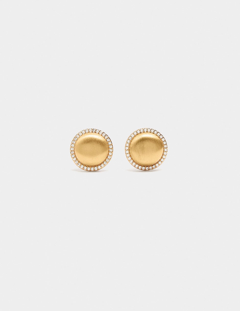 Aretes cortos Golden Delicates con acabado brillante