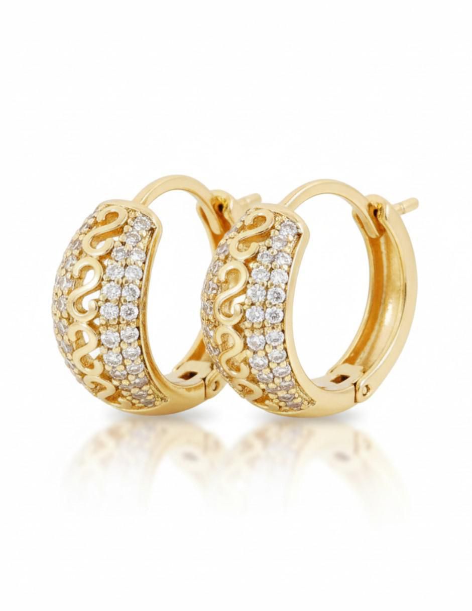 Aretes cortos 18 k con acabado chapa de oro zirconia Aretes cortos 18 k con acabado chapa de oro zirconia