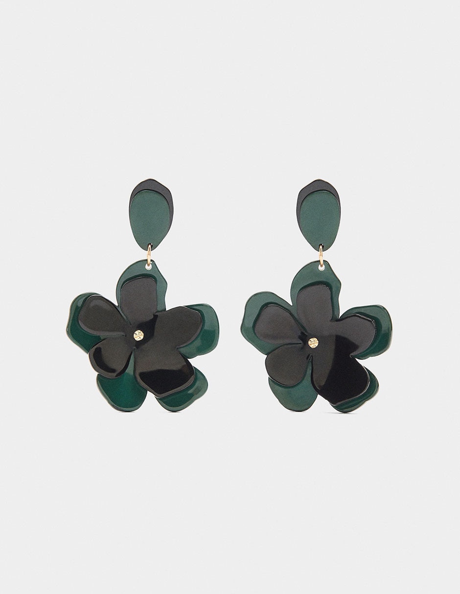 Aretes largos Funky Harmony con acabado pulido