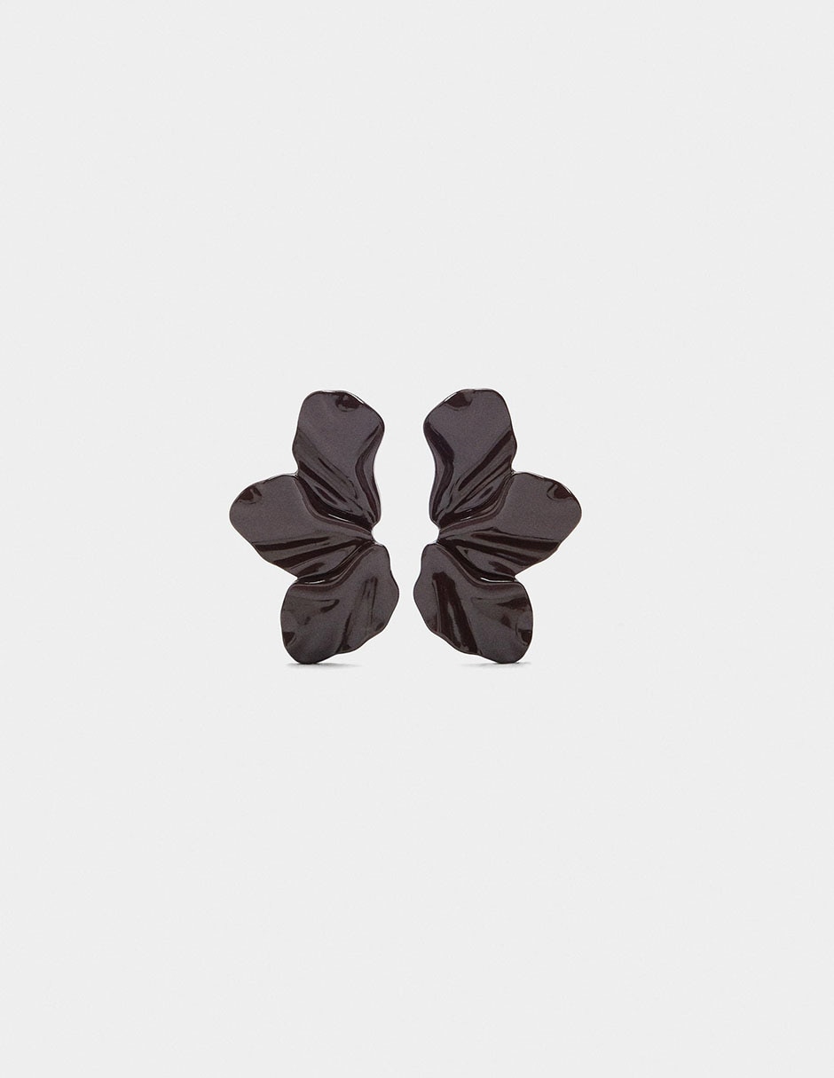 Aretes cortos Petals con acabado brillante